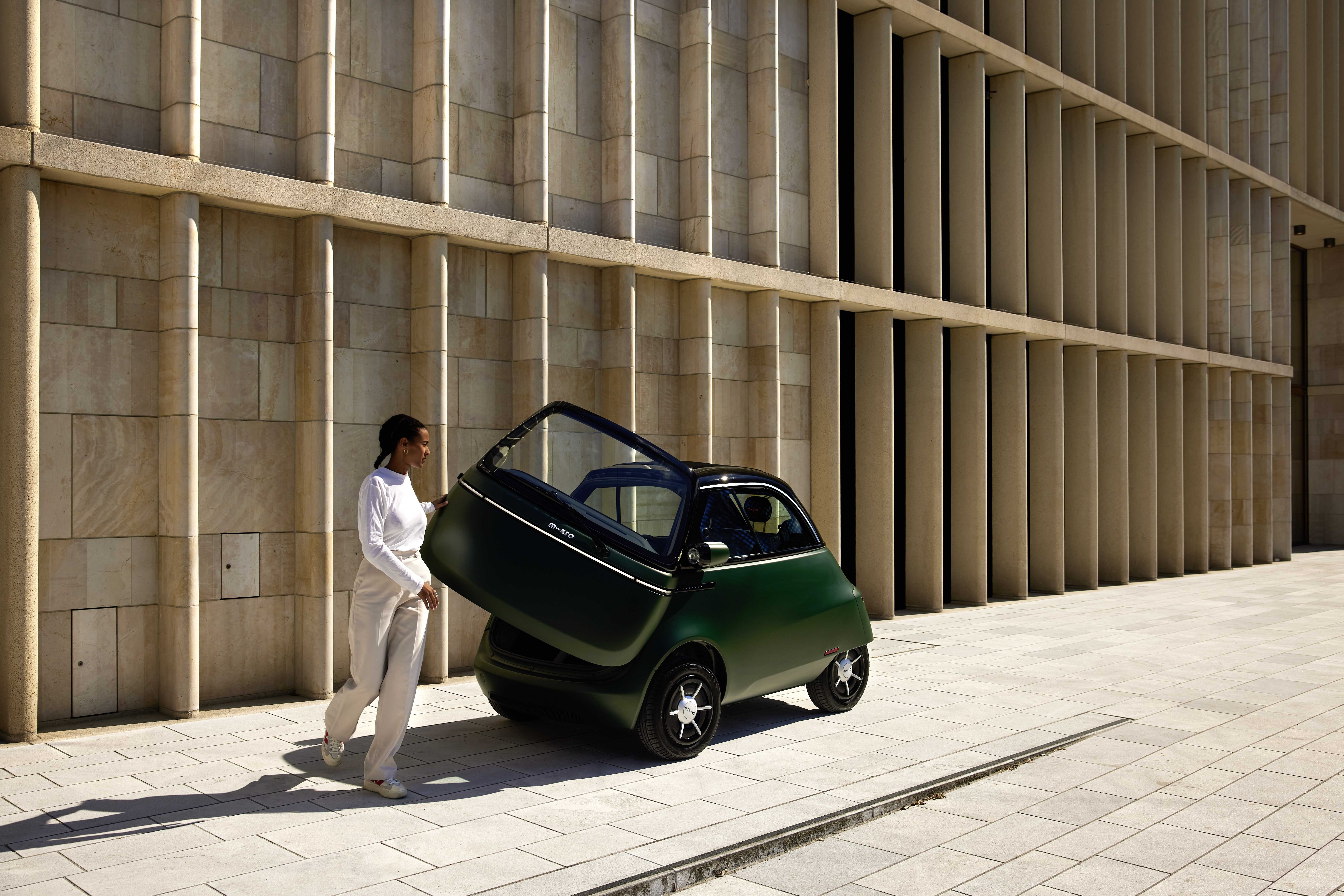 microlino_competizione_london_green_matt