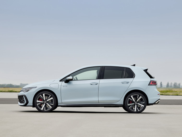 Thoen Volkswagen Golf GTE 2024 zijkant