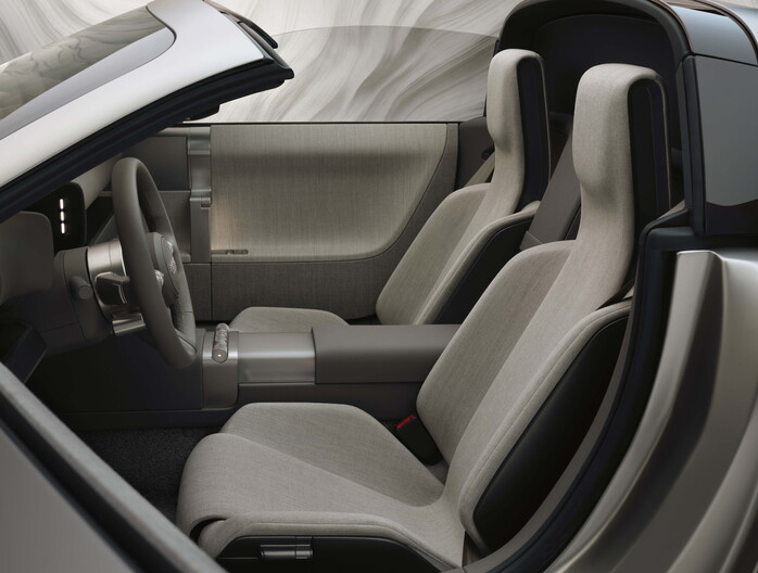 Audi Concept C driver door open