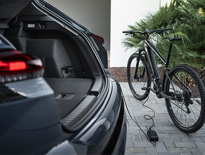 Audi Q4 e-tron bidirectioneel laden mountainbike