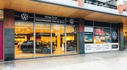 VW Pop-up Store Ninia Shopping