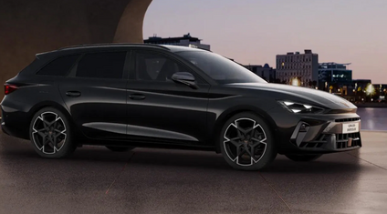CUPRA Leon Break black render