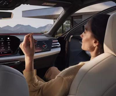 Groep Thoen Audi A6 Avant Interieur vrouw