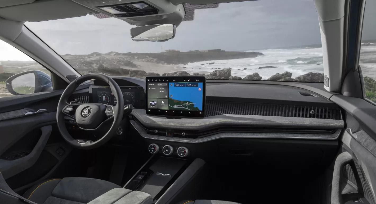 skoda_superb_combi_interior