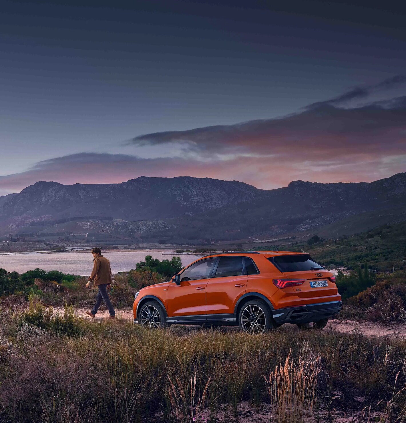 Groep Thoen Audi Q3 oranje
