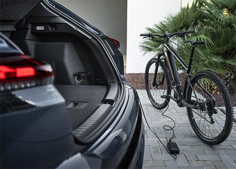 Audi Q4 e-tron bidirectioneel laden mountainbike